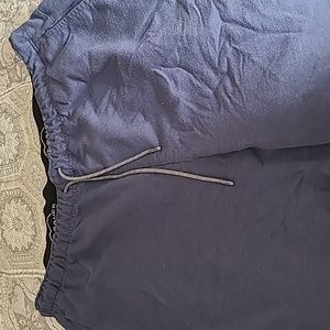 Mens athletic shorts